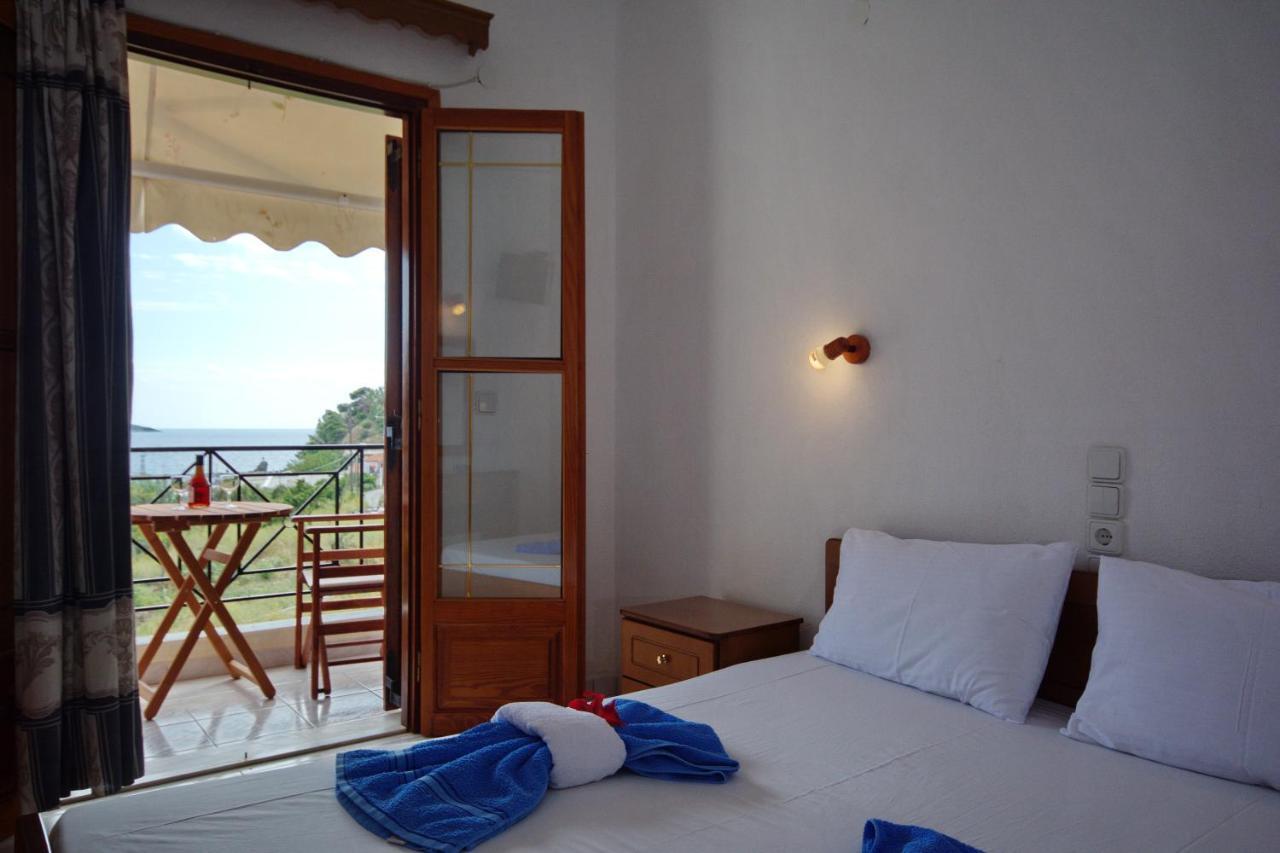 Nikis Rooms Kalamakia Ngoại thất bức ảnh